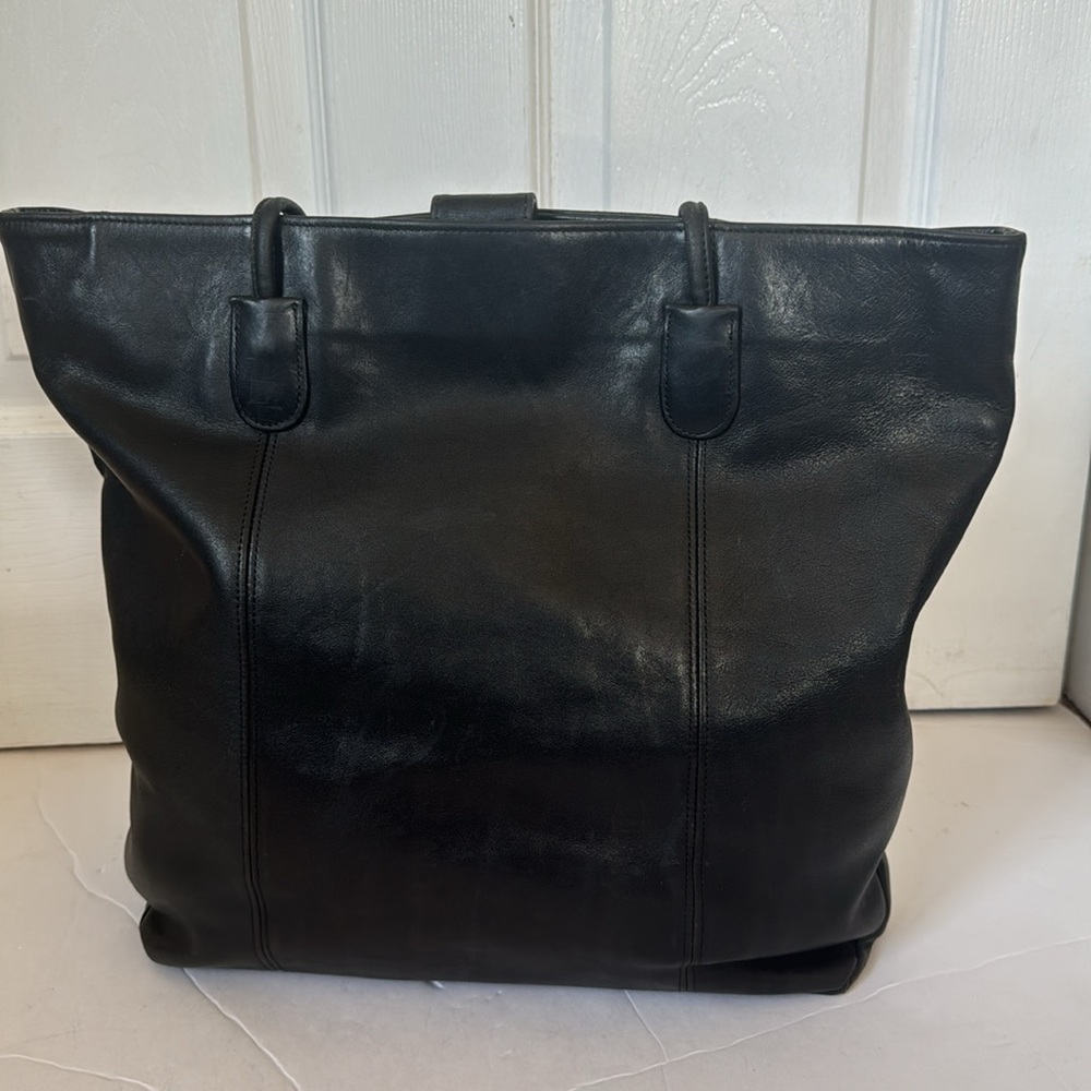 Vintage Large Coach tote - Picture 7 of 16